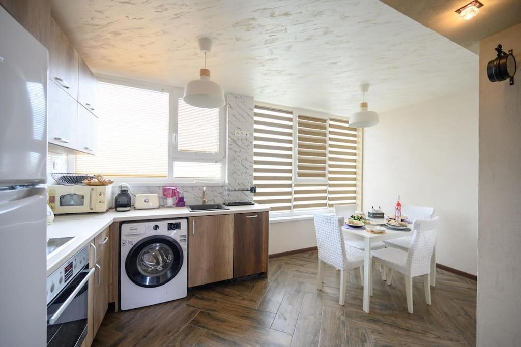 Sunset Luxury Apartment Varna Luaran gambar